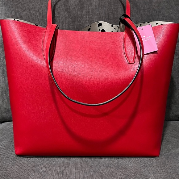 Disney x Kate Spade Cruella Tote - Picture 5 of 13